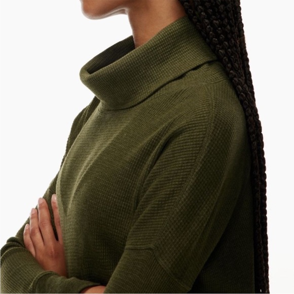 The Group by Babaton Thermal Cowlneck Sweater Size medium Green - Picture 3 of 9